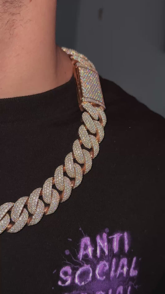 VVS Moissanite Chain 17 video