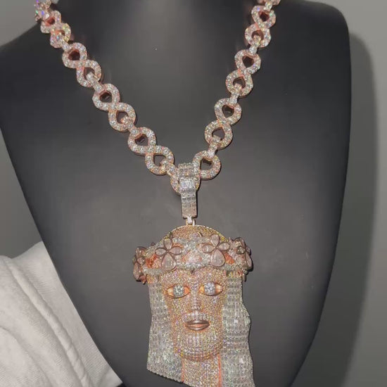 VVS Moissanite Pendant 2 video