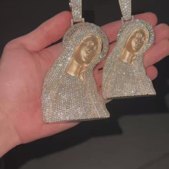 VVS Moissanite Pendant 6 video