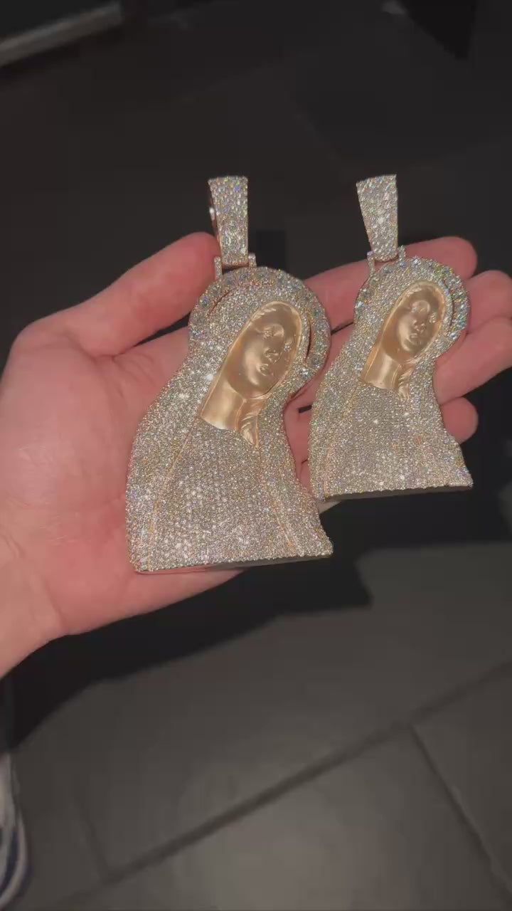VVS Moissanite Pendant 6 video