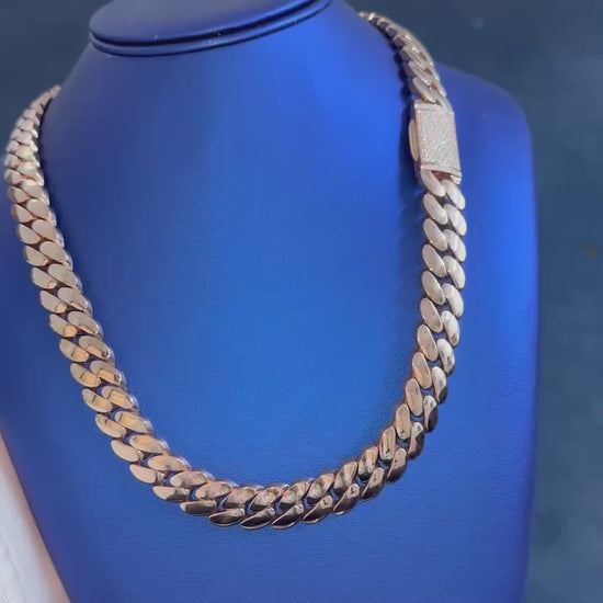 VVS Moissanite Chain 7 video