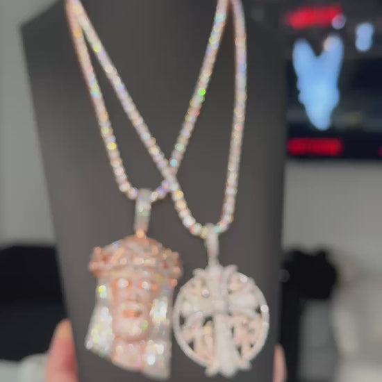VVS Moissanite Custom 8 video
