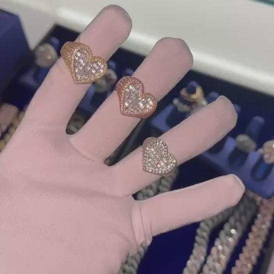 VVS Moissanite Ring 4 video