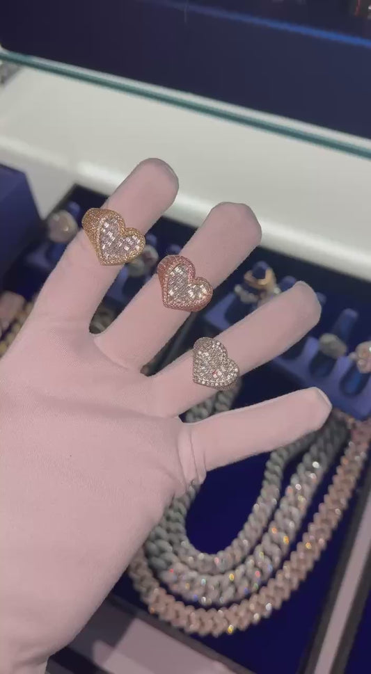 VVS Moissanite Ring 4 video