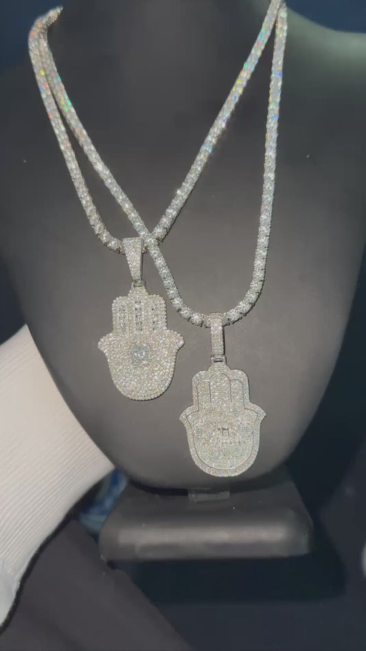 VVS Moissanite Pendant 4 video